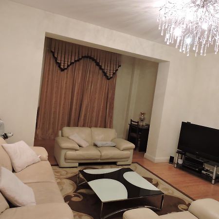 1 Shota Rustaveli Avenue Apartment Tbilisi Exterior photo